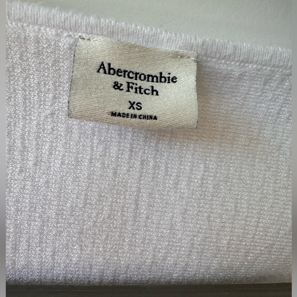 Abercrombie & Fitch Ottoman Short Sleeve Squareneck Knit Tee - Picture 3 of 4